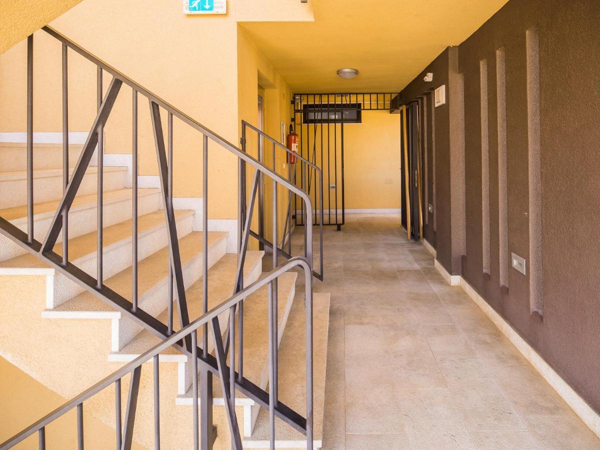 Apartment Residence ポレッチ エクステリア 写真