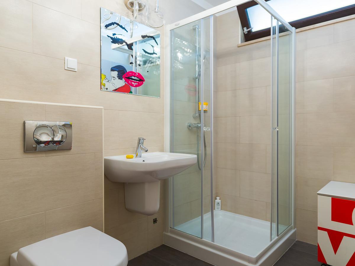 Apartment Residence ポレッチ エクステリア 写真